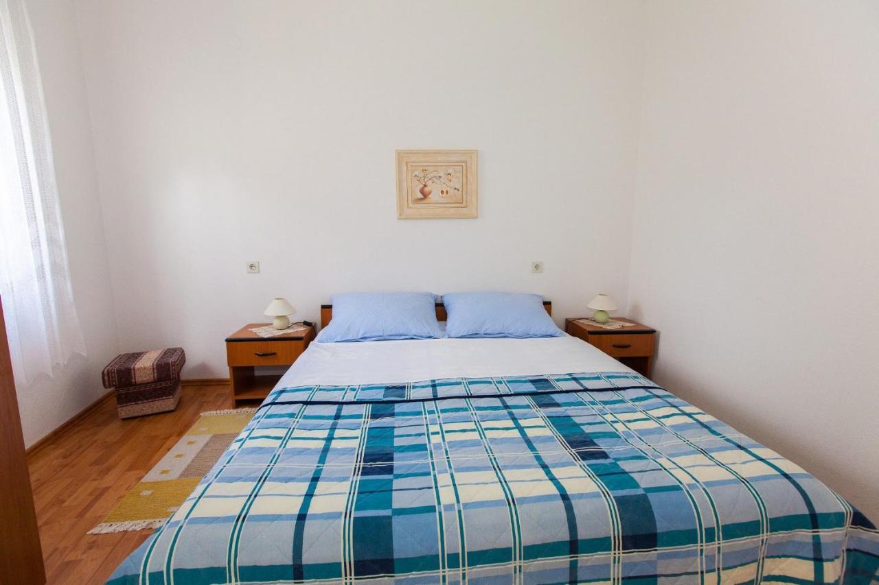 Apartment Karla ブリビル エクステリア 写真