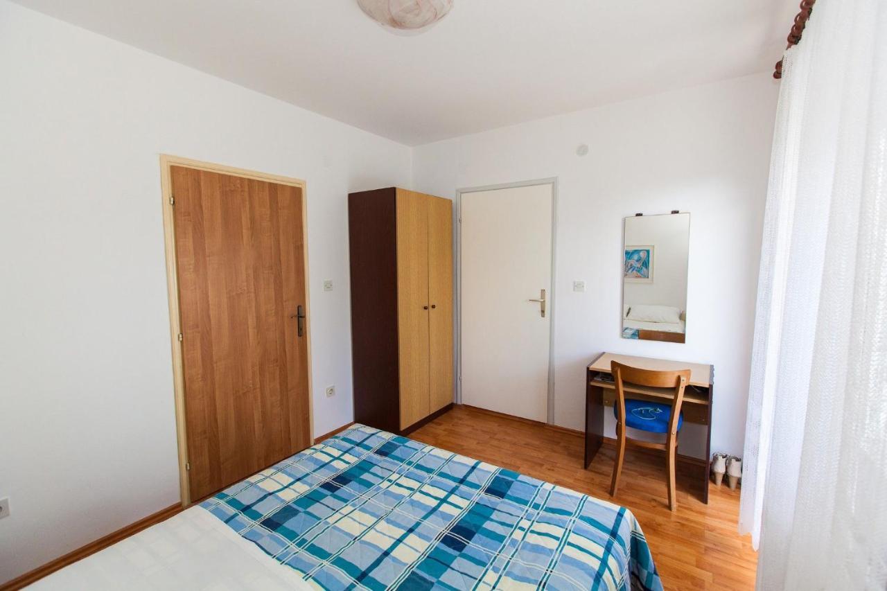 Apartment Karla ブリビル エクステリア 写真