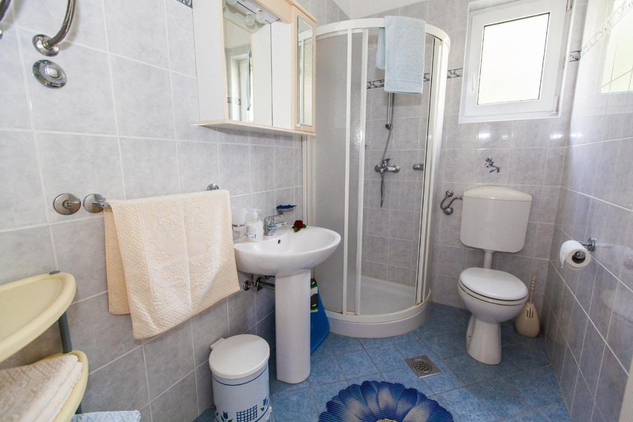 Apartment Karla ブリビル エクステリア 写真